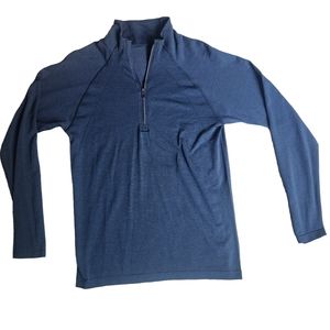 Lululemon navy 1/4 zip long sleeve tech shirt small
